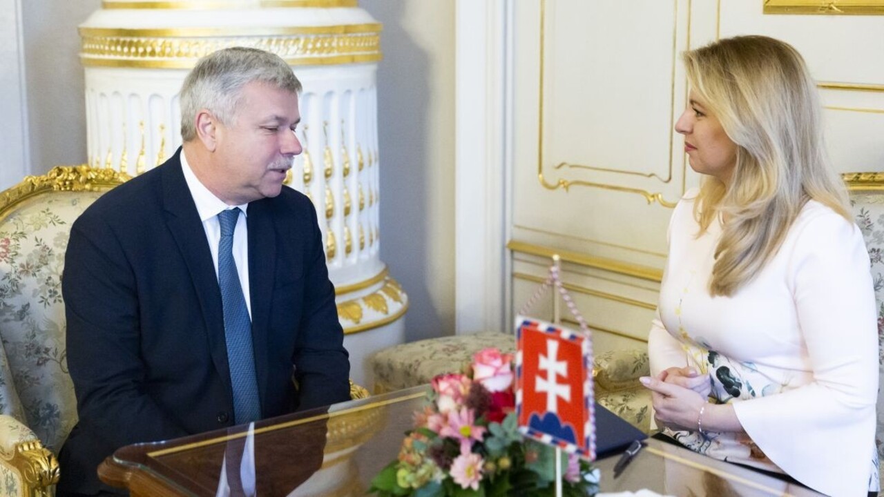 Deficit neohrozí stabilitu, upokojuje Šramko po stretnutí s Čaputovou