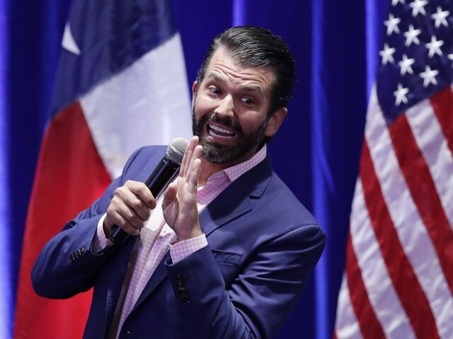 Trump junior nevylúčil, že pôjde v šľapajach otca. Zachutila mu politika