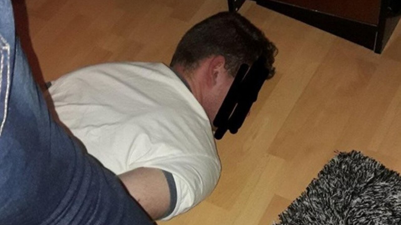 Peter, ktorý bol po krvavom útoku na úteku, ide do väzby