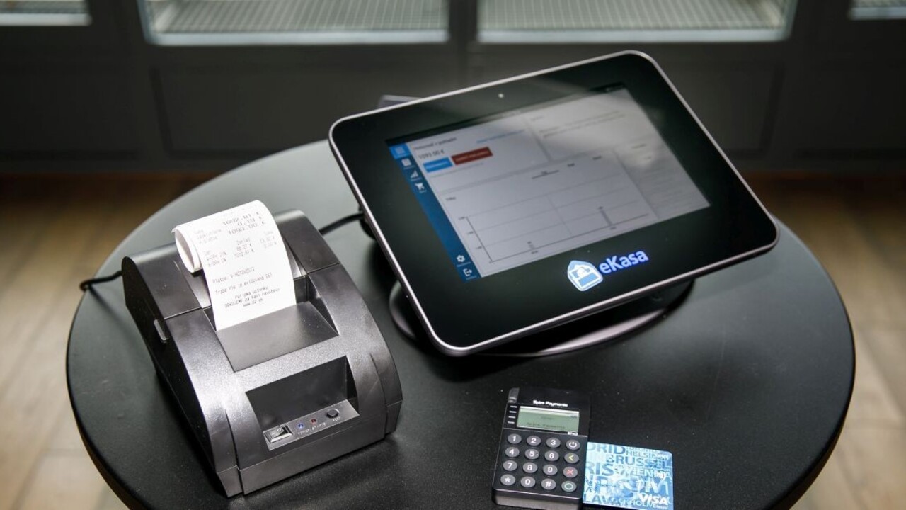 Systém je funkčný a bezpečný, tvrdí FS. eKasu rušiť nebude