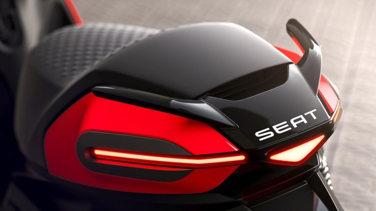 SEAT vstupuje na motocyklový trh elektrickým skútrom - SEAT eScooter