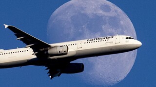Lufthansa ruší viac ako tisíc letov, dôvodom je štrajk personálu