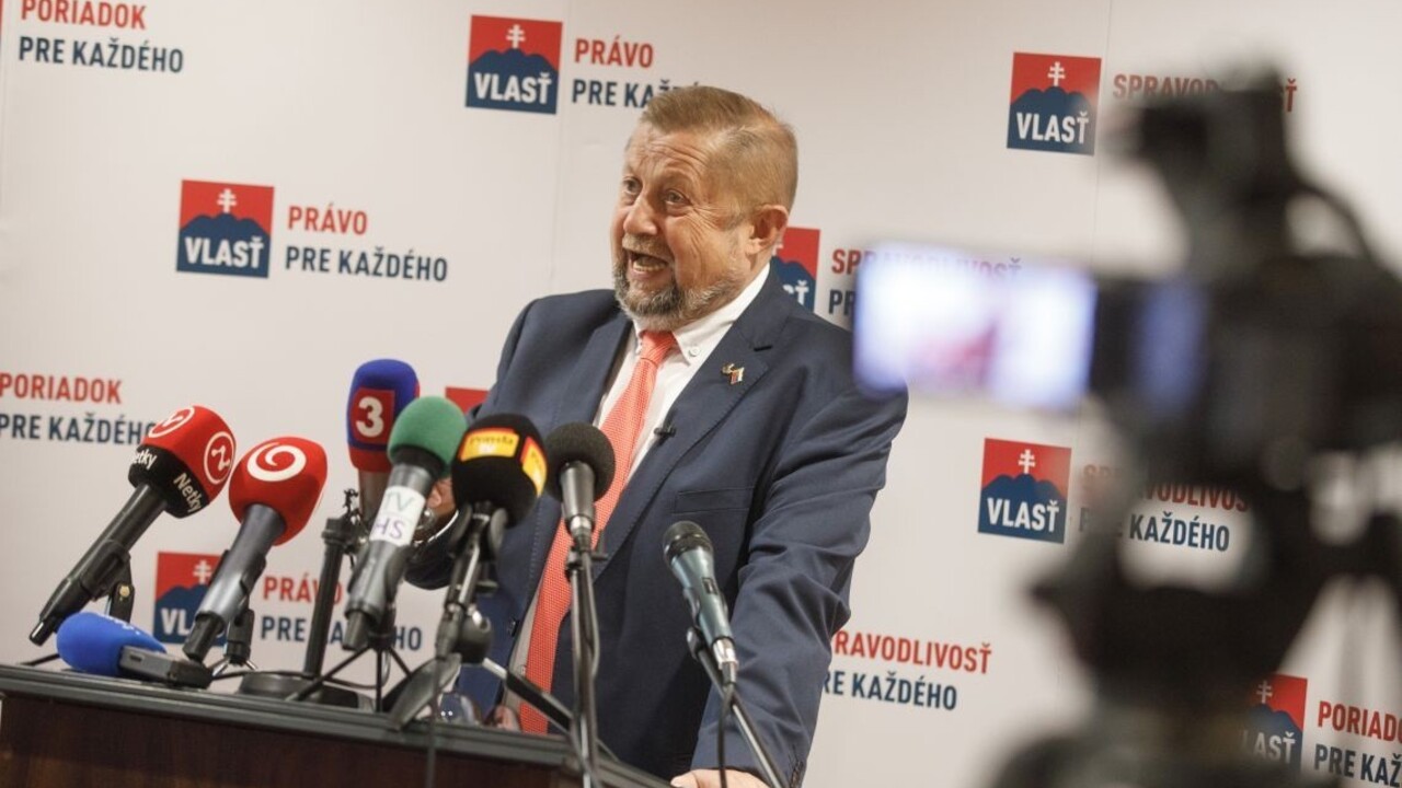 Harabin reagoval na Kotlebovu ponuku, pozval ho na stretnutie