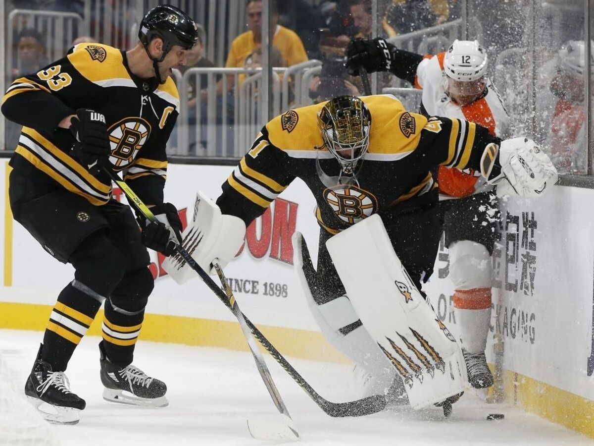 NHL: Sekera znova na ľade. Chárov Boston po nájazdoch prehral