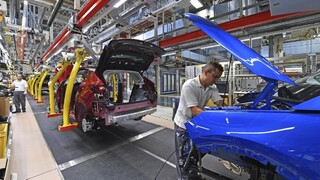 Trump zrejme odloží clá na autá z EÚ, možno už nebudú potrebné