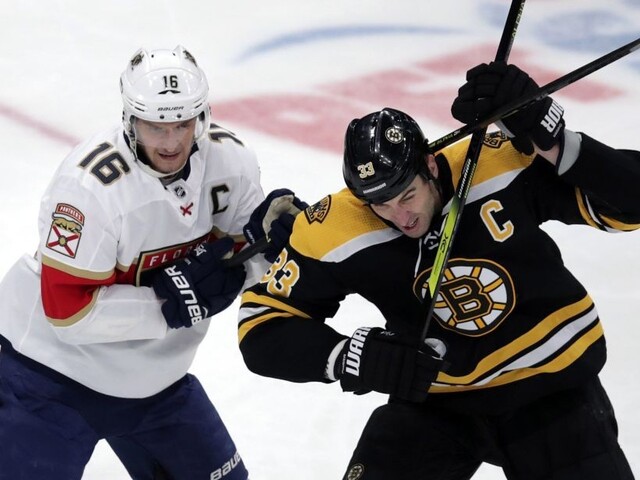 NHL: Tatar aj Chára skórovali, Boston premárnil štvorgólový náskok