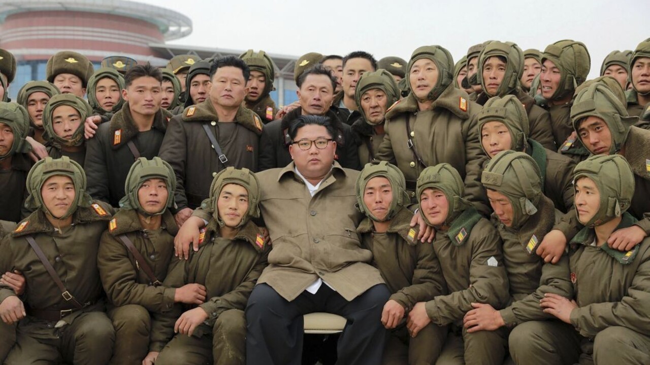 Kim dohliadal na vojakov, chce vybudovať neporaziteľnú armádu