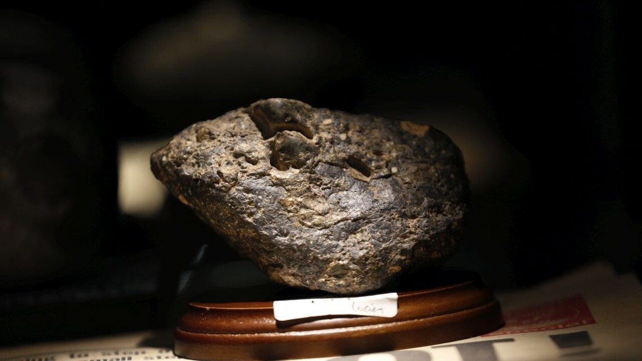 V meteoritoch našli cukry, ktoré sú súčasťou živých buniek