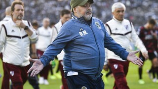 Klub Gimnasia La Plata bude bez velikána Maradonu, odchádza