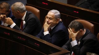 Netanjahu čelí obžalobe z podvodu. Hon na čarodejnice, reaguje