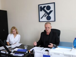 Ide sa prepúšťať, strojári na Podpoľaní sú v štrajkovej pohotovosti