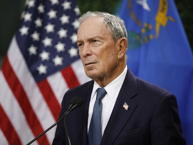 Chcem poraziť Trumpa. Miliardár Bloomberg oznámil kandidatúru