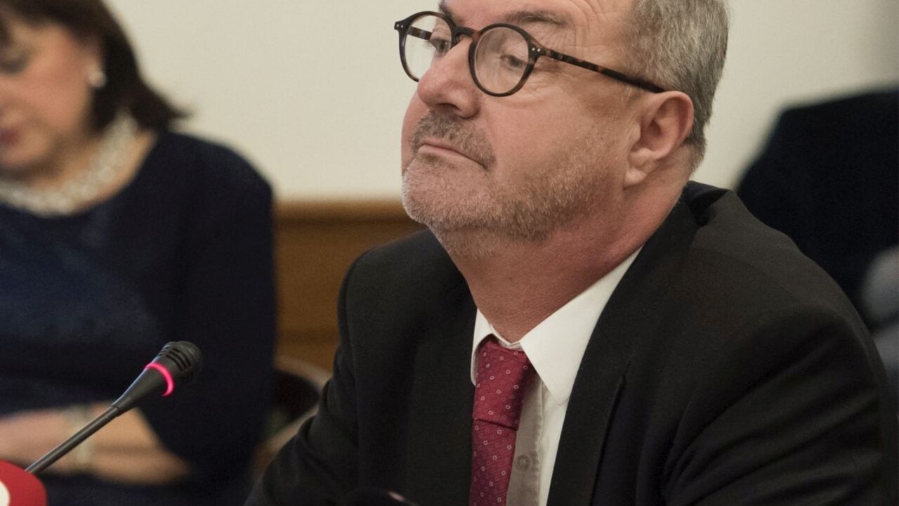 Prioritou budú personálne otázky, tvrdil na vypočúvaní Šikuta