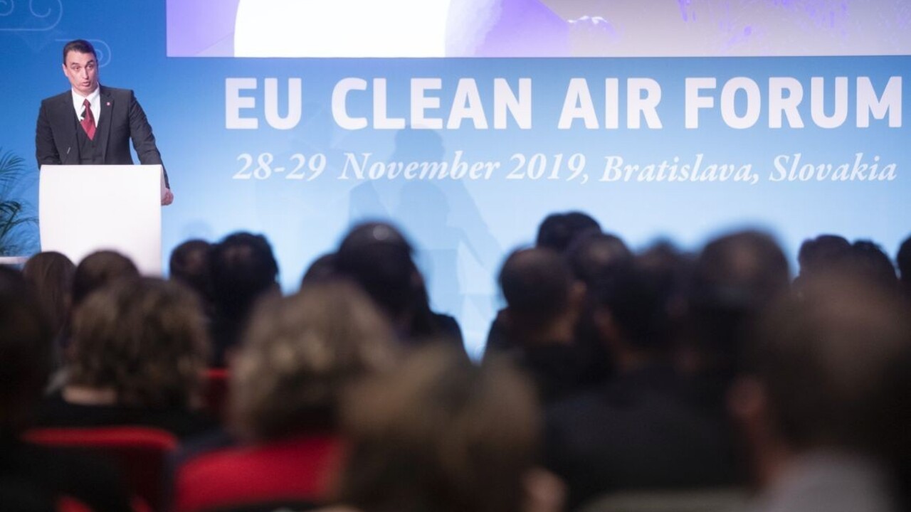 Vzduch u nás zabíja viac ako nehody, varovala Čaputová cez poradcu