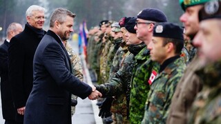 Premiér navštívil vojakov v Lotyšsku. Sú pripravení, deklaroval