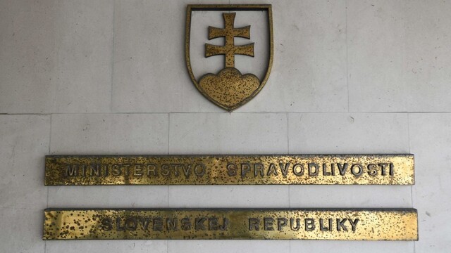 Rezort spravodlivosti čaká počas sviatkov veľké sťahovanie