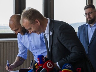 Lídri, právnička, ekológ. V PS/Spolu predstavili kandidátku