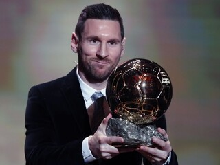 Messimu patrí Zlatá lopta aj tento rok, získal ju po šiestykrát