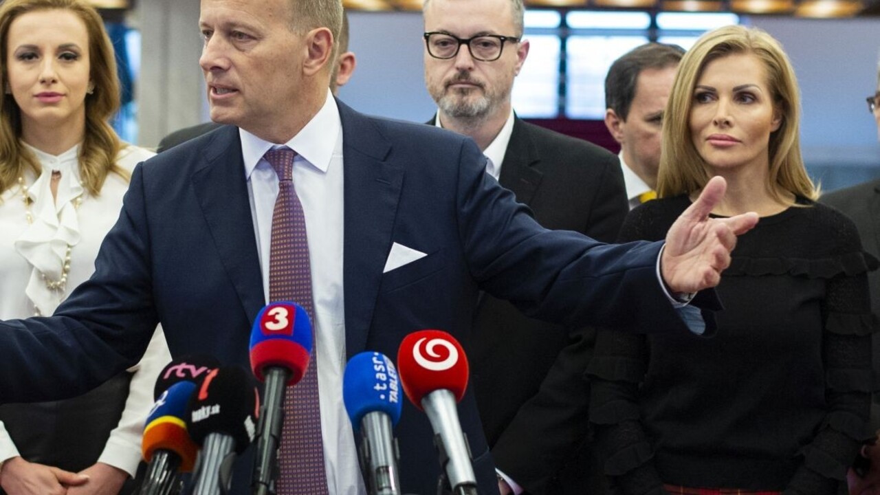 Nespravodlivosť zostala? Kollár sa pre dôchodkový strop obracia na ÚS