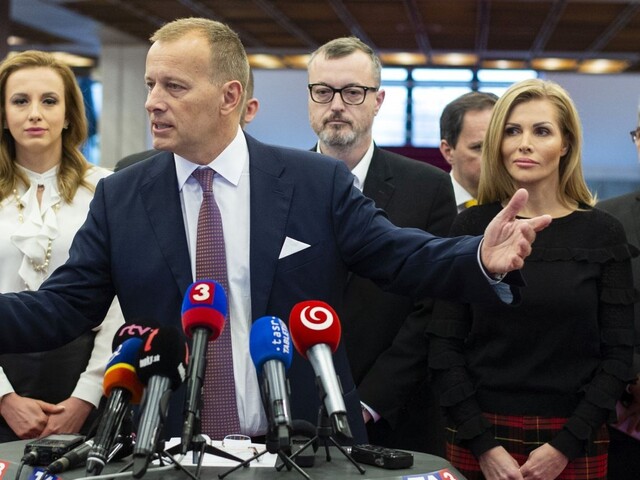 Nespravodlivosť zostala? Kollár sa pre dôchodkový strop obracia na ÚS