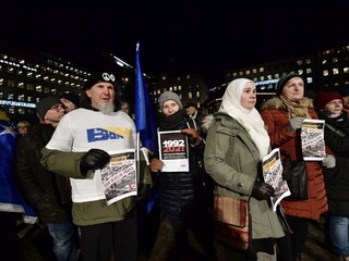 Cena za literatúru pobúrila ľudí, pri jej odovzdaní protestovali