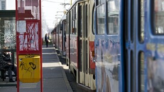 Spustenie opravenej električkovej trate v Bratislave brzdí spor