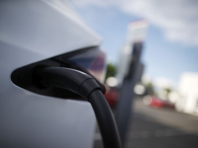 Chcete štátnu zľavu na elektromobil? Spúšťajú registráciu