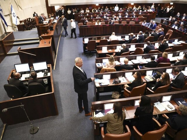 Vytvorenie koalície stroskotalo. Izrael si bude opäť voliť parlament
