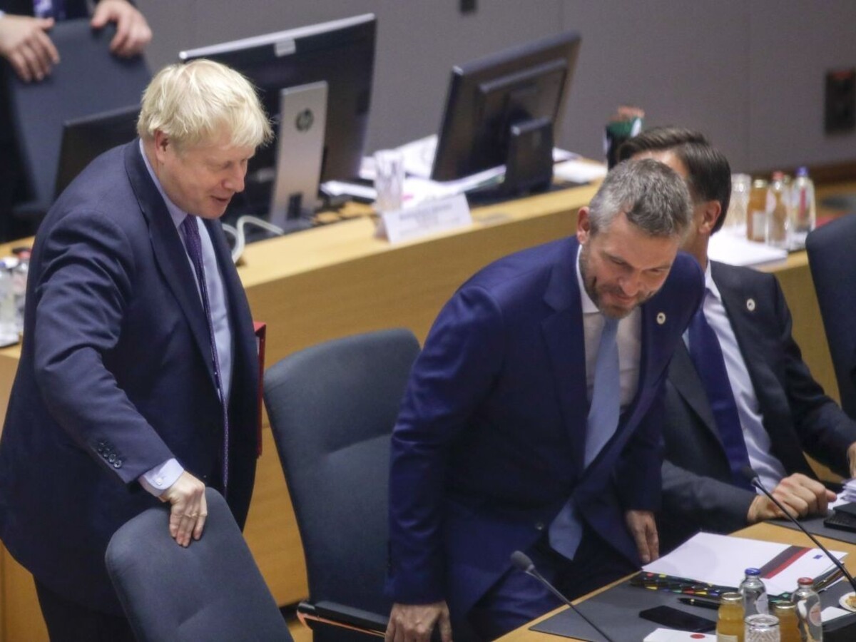 Zlá správa pre EÚ, tvrdia Pellegrini a Babiš po britských voľbách