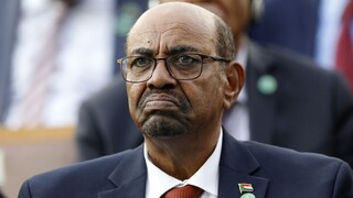 Sudán odsúdil exprezidenta za korupciu, za mreže však nepôjde