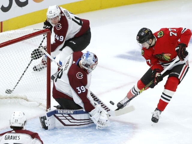 NHL: Colorado uspelo v Chicagu, predviedol sa český brankár