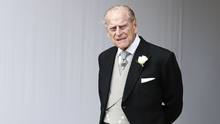 Manžel britskej kráľovnej, 98-ročný princ Philip, je v nemocnici