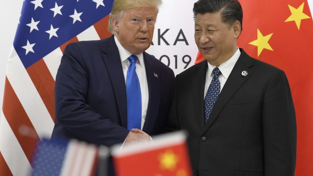 Trump chválil telefonát s prezidentom Si, hovorili aj o Hongkongu