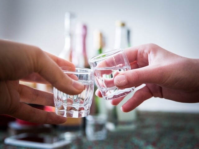 Patríme k najväčším konzumentom alkoholu, pije ho stále viac detí