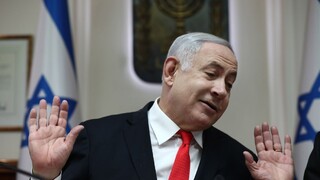 Netanjahu v primárkach uspel, v kresle predsedu strany zostáva