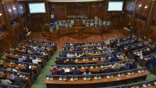 V Kosove majú nový parlament, na vládnej koalícii sa nedohodli