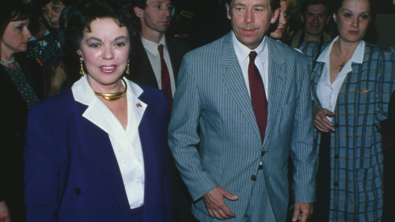 Bol mravnou zárukou. Pred 30 rokmi zvolili Havla za prezidenta