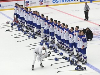 Mladí hokejisti majú postup istý, zabezpečila ho prehra Kazachov
