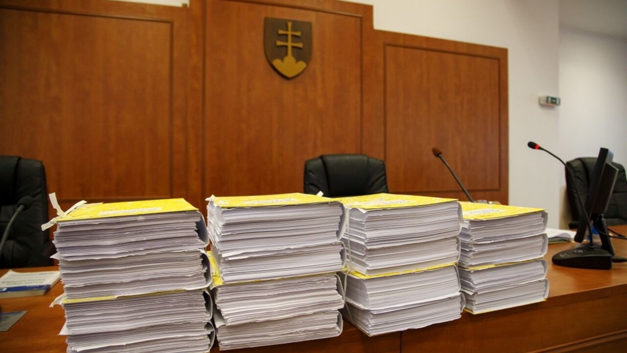 súd súdy pojednávanie súdna sieň justícia 1140 px SITA/Branislav Bibel