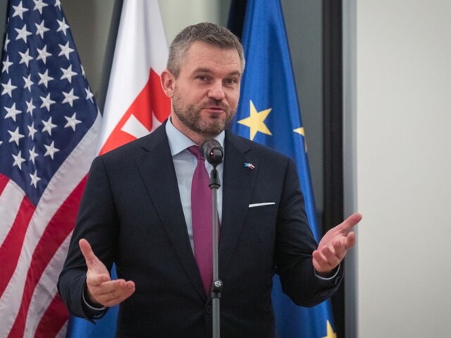 Premiér bilancoval rok. Ako sa darilo pri budovaní sociálneho štátu?