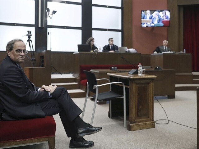 Katalánsky premiér nemôže vykonávať funkciu, rozhodla komisia
