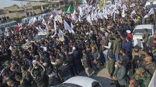 S generálom sa lúčili tisícky ľudí, Teherán sľubuje za útok odvetu