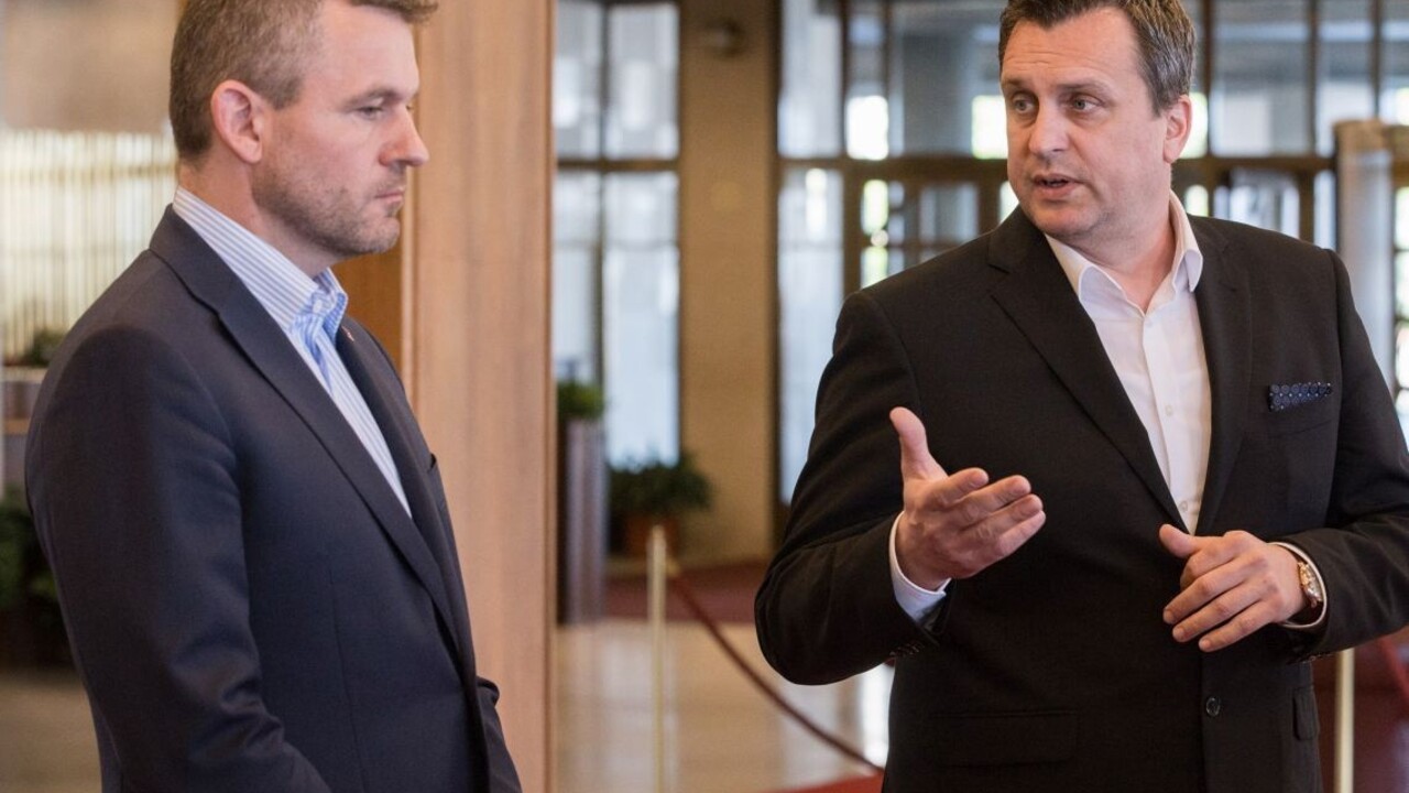 Danko vyzýva premiéra, aby poslal lietadlo pre vojakov do Iraku