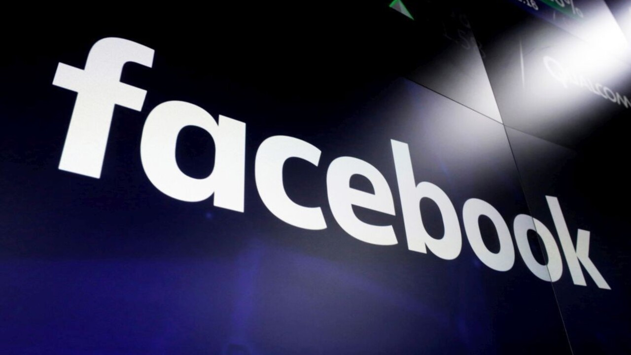 Facebook si posvieti na dezinformácie. Zakáže deepfake videá