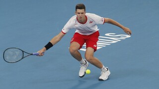 Španieli postúpili do štvrťfinále ATP Cup, Poliaci zaskočili Rakúšanov