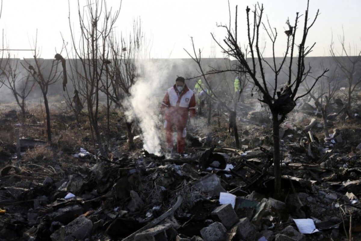 iran-plane-crash-55018-83a6c1d4b497407eb59f1b3fe6ae966e_68a33de3.jpg