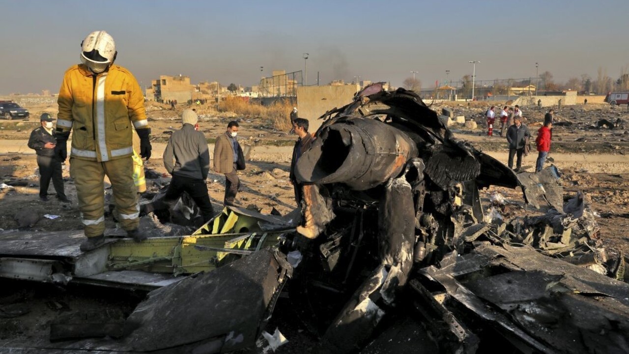 Nepožiadali o pomoc, tvrdí Irán o posádke ukrajinského lietadla