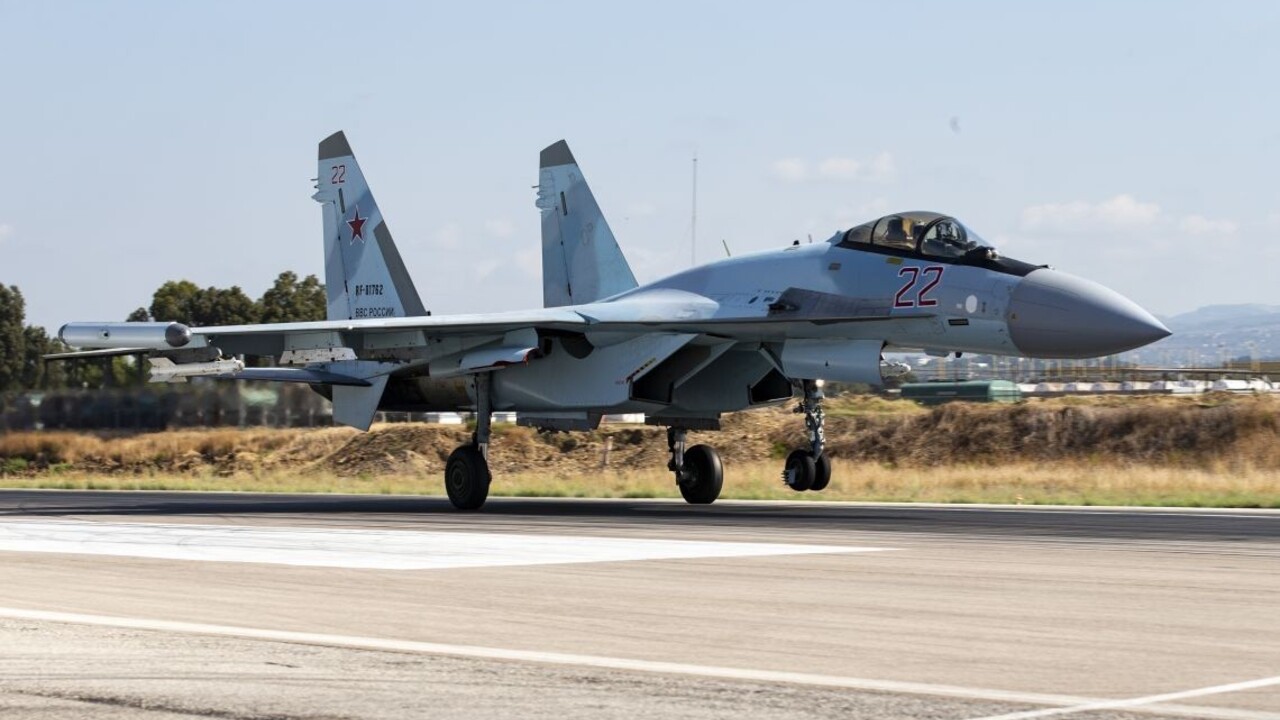 Ruské letectvo napriek prímeriu zaútočilo na povstalcov v Idlibe