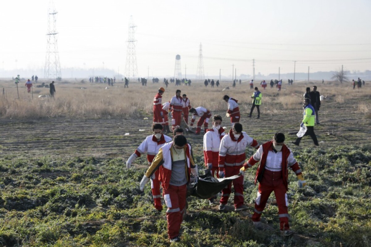 iran-plane-crash-53922-309638f734fb4e40bd5561fc727e3ca0_620fd0f5.jpg
