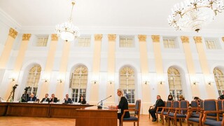 Jankovská sa pred komisiu nedostavila, splnomocnila svojho zástupcu